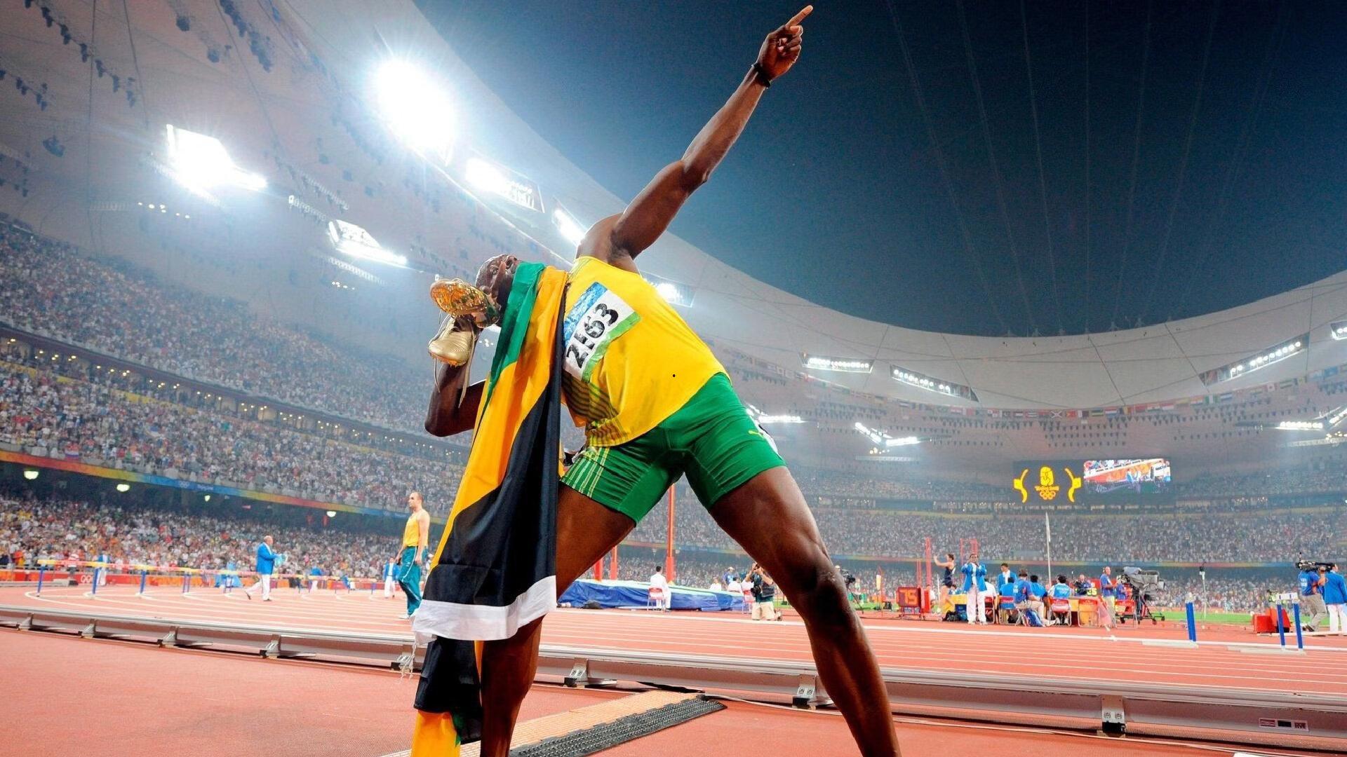 中超巅峰对决，李圣龙制胜一锤定音，杨旭绝平进球引争议，海港1比0力克申花