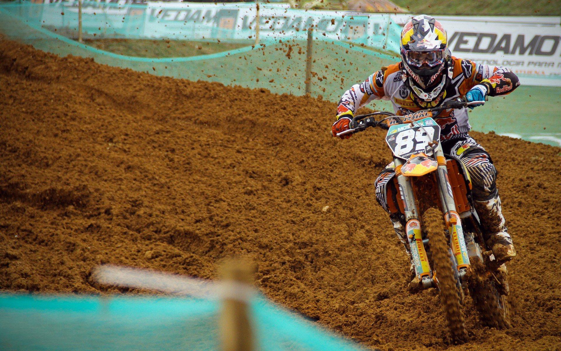 欧冠烽烟再起，哥本哈根主场严阵以待，那不勒斯客场寻求战术突破